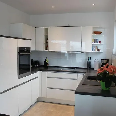 Apartment Holiday Yuna Comfortable Vacation Alt Schwerin